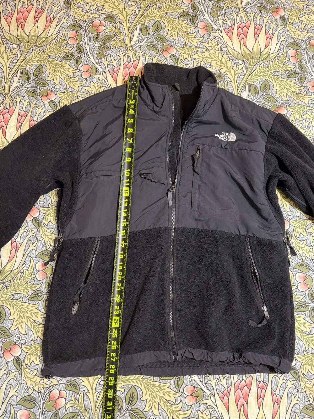 The North Face Men’s Black Fleece and Shell Jacket Size L/G